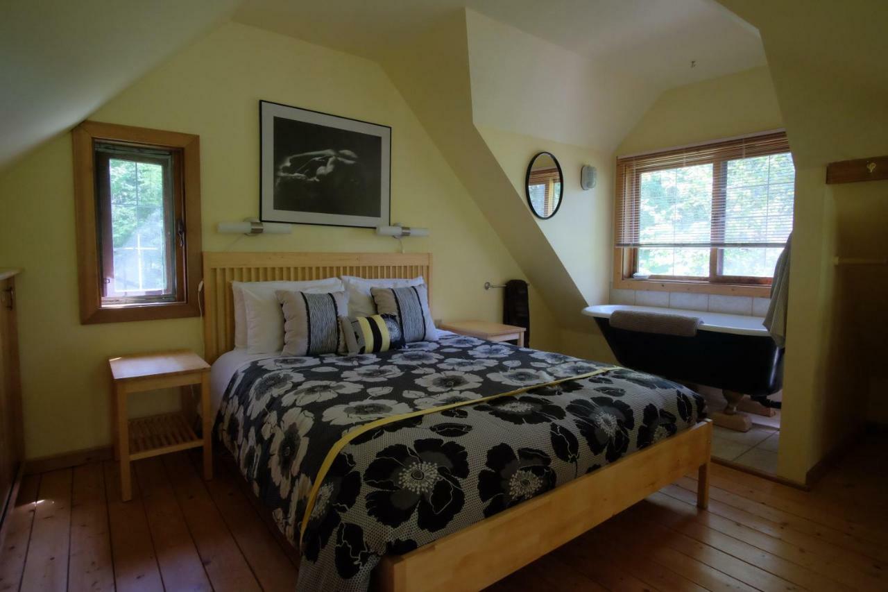 Hotel Wedgwood Manor And Glamping Retreat Crawford Bay Exteriér fotografie